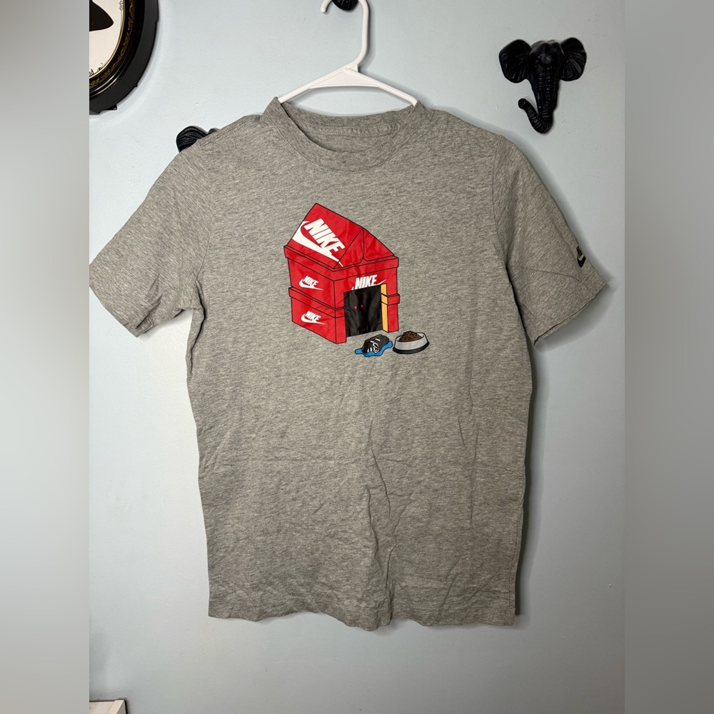Nike Heather Gray Tee